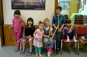 children in worship pic1